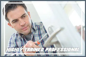 Newtonville Locksmith Store Newtonville, MA 617-826-6180 Newtonville Locksmith Store Newtonville, MA 617-826-6180